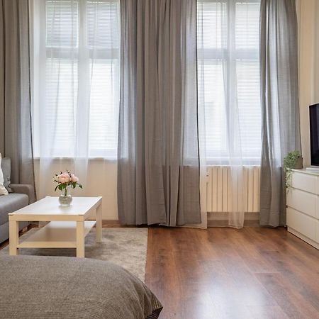 FAMILY Apartment in OSTRAVA Buitenkant foto