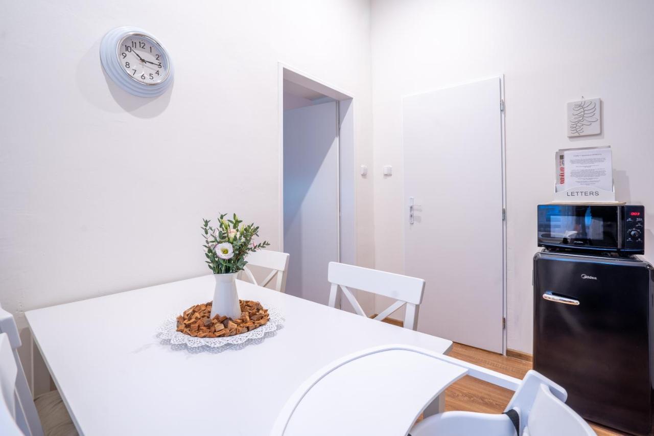 FAMILY Apartment in OSTRAVA Buitenkant foto