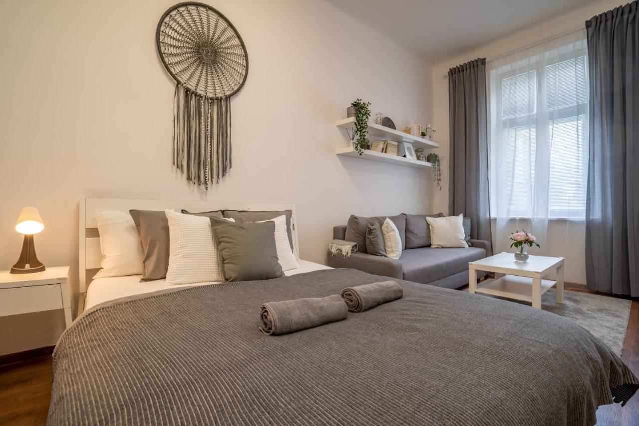 FAMILY Apartment in OSTRAVA Buitenkant foto